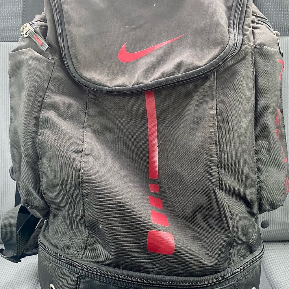Nike Elite Backpack, excellent shape